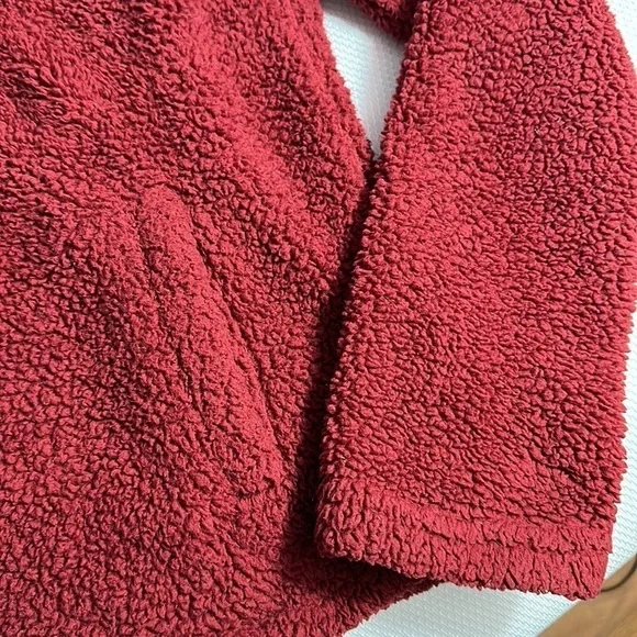 ~3 for $20~ Hem & thread Sherpa pullover shirt - Picture 2 of 5